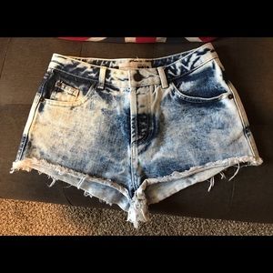 Topshop Petite Acid Wash Shorts US 4